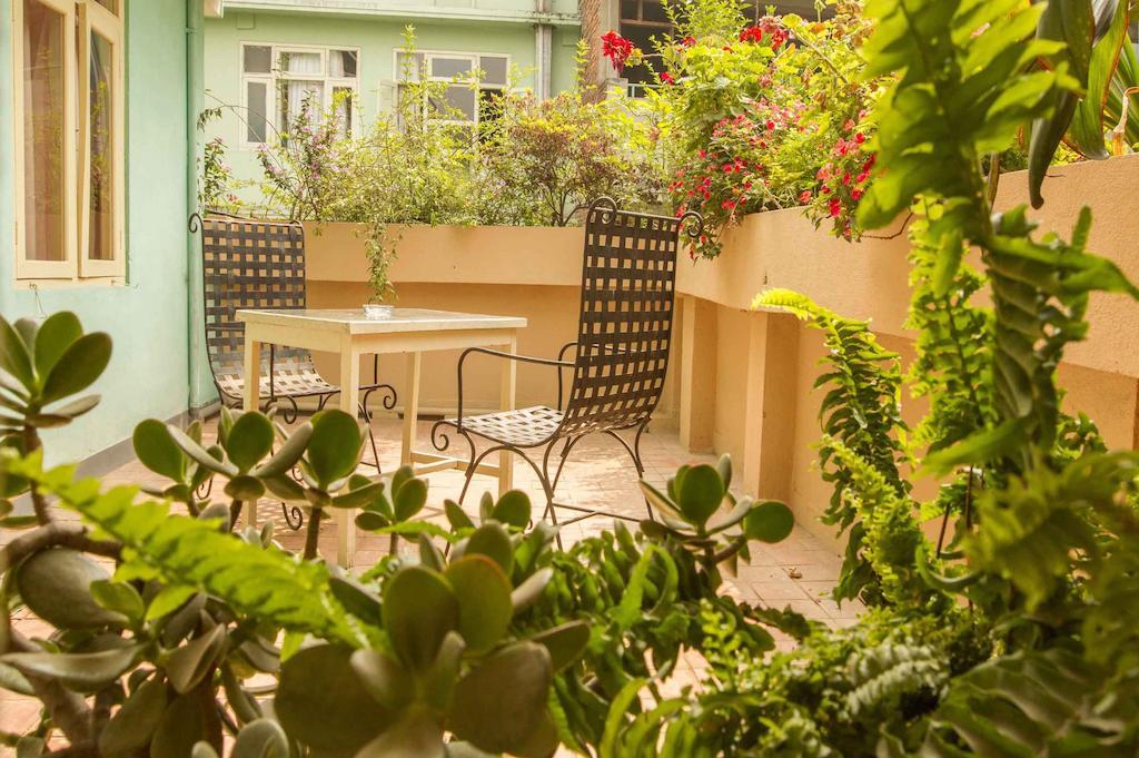 Hotel Impala Garden Катманду Номер фото